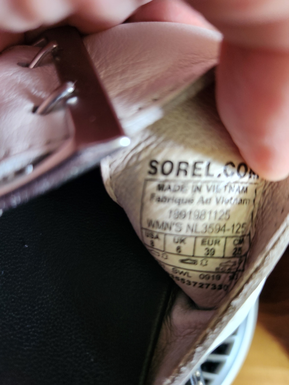 Sorel White Leather Buckle Slide Sandals with Silver Hardware - Picture 5 of 5